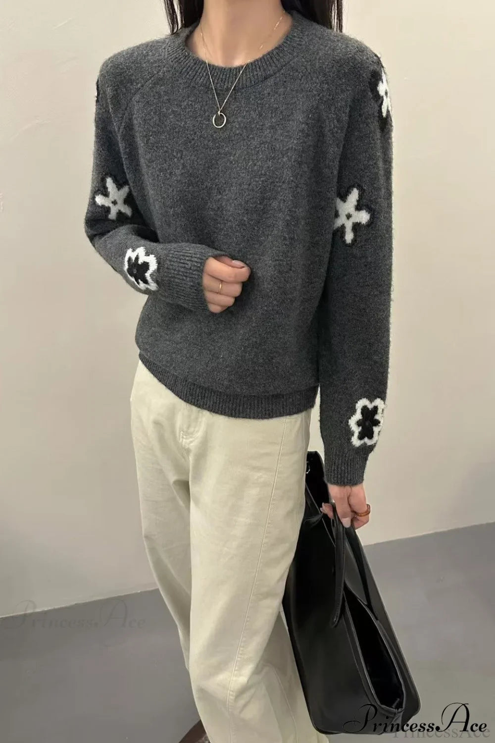 Gray Floral Pattern Slim-Fit Loose Pullover Sweater