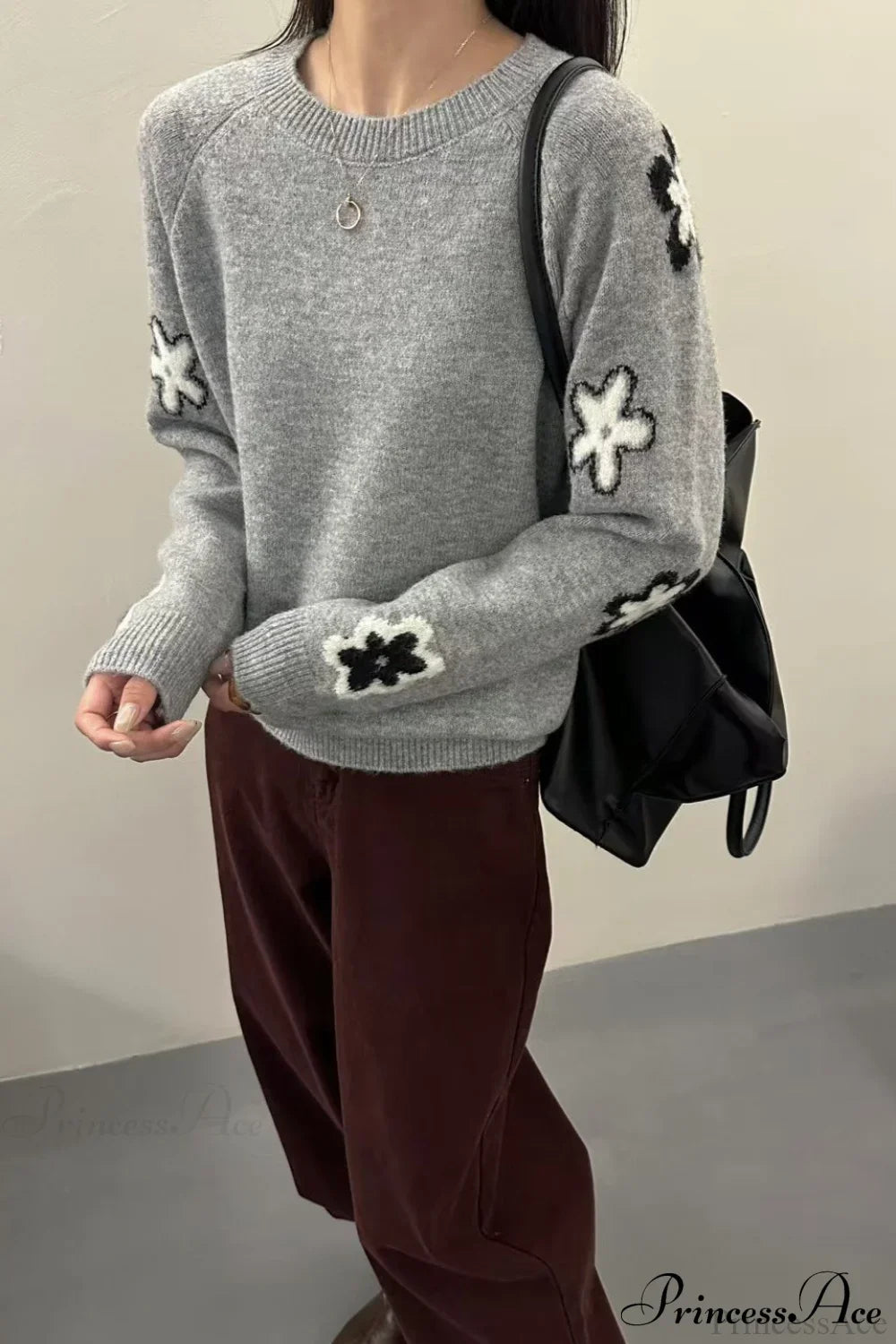 Gray Floral Pattern Slim-Fit Loose Pullover Sweater