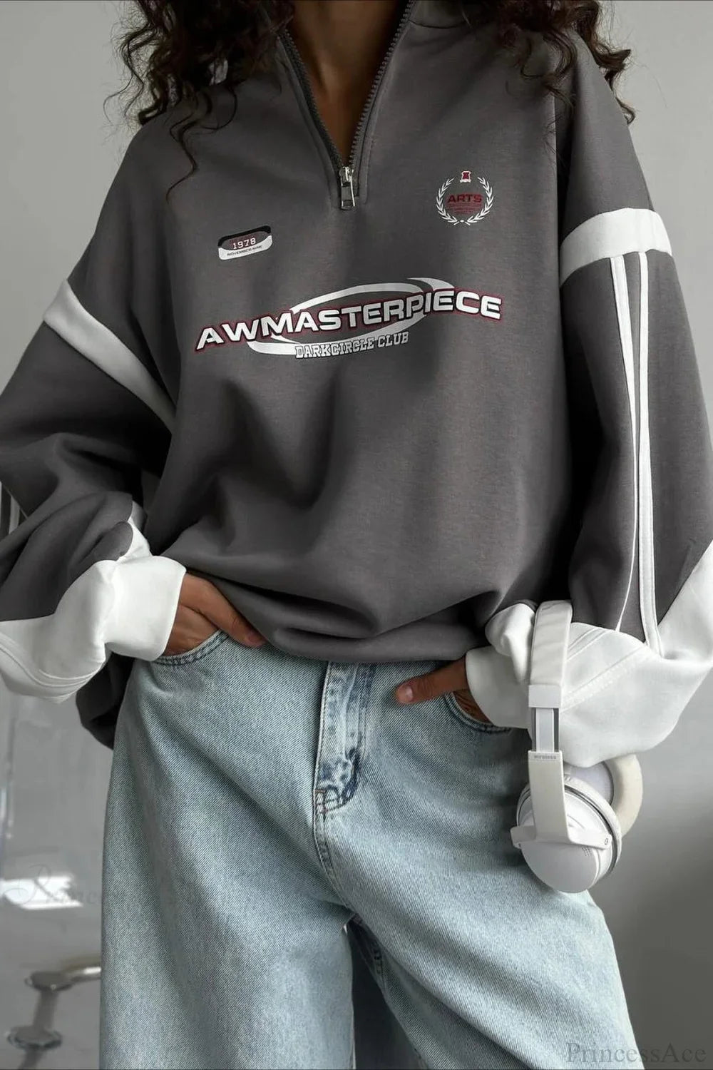 Sweat à capuche à col montant avec demi-fermeture éclair et imprimé de lettres