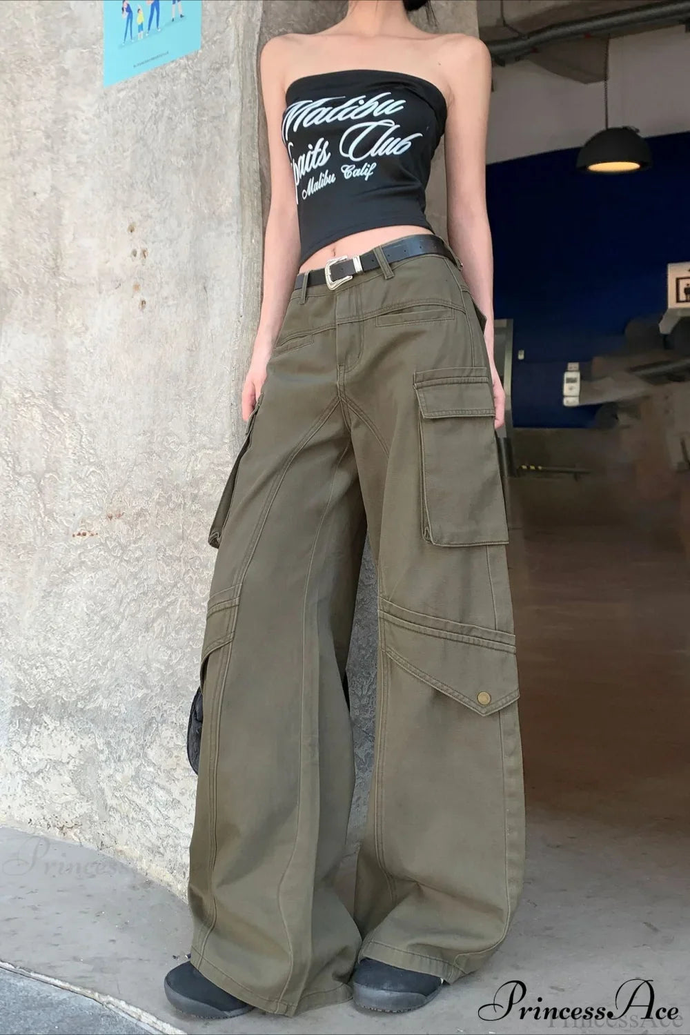 High-Waisted Wide-Leg Fitted Cargo Pants