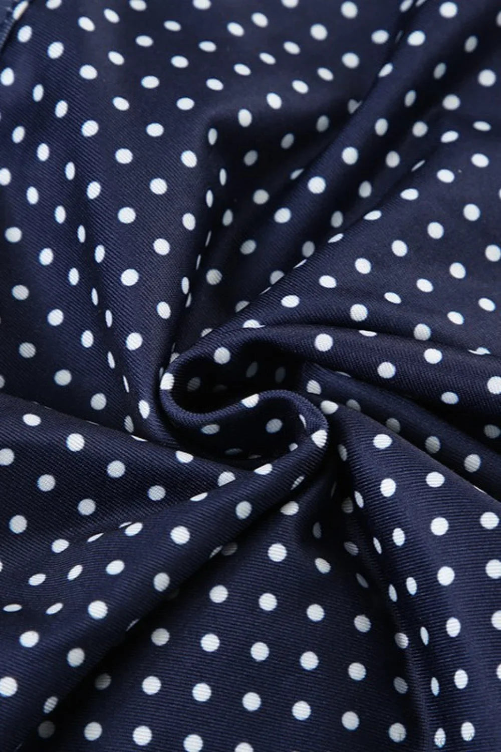 Top corto sin espalda con tirantes de encaje