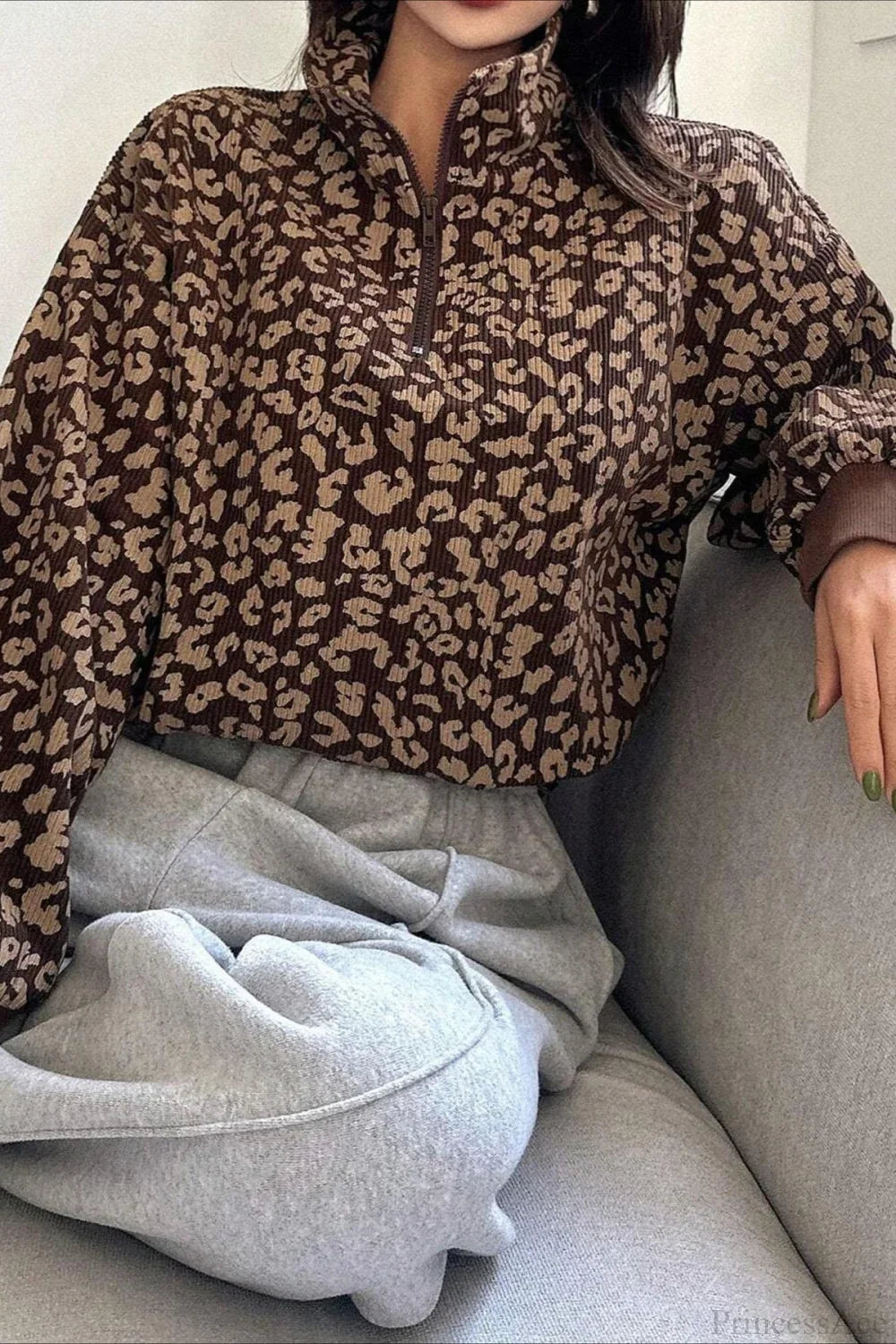 Sweat-shirt à manches longues col en V avec demi-fermeture éclair et motif léopard