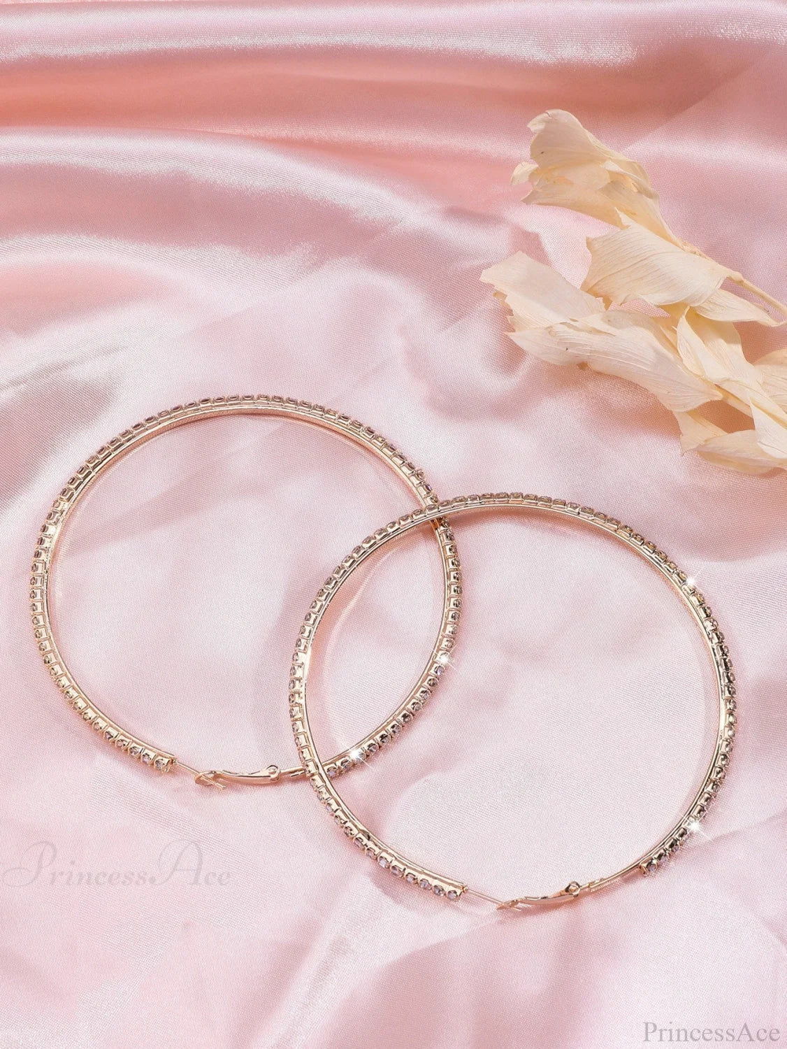 Pendientes de aro grueso minimalistas con incrustaciones de pedrería