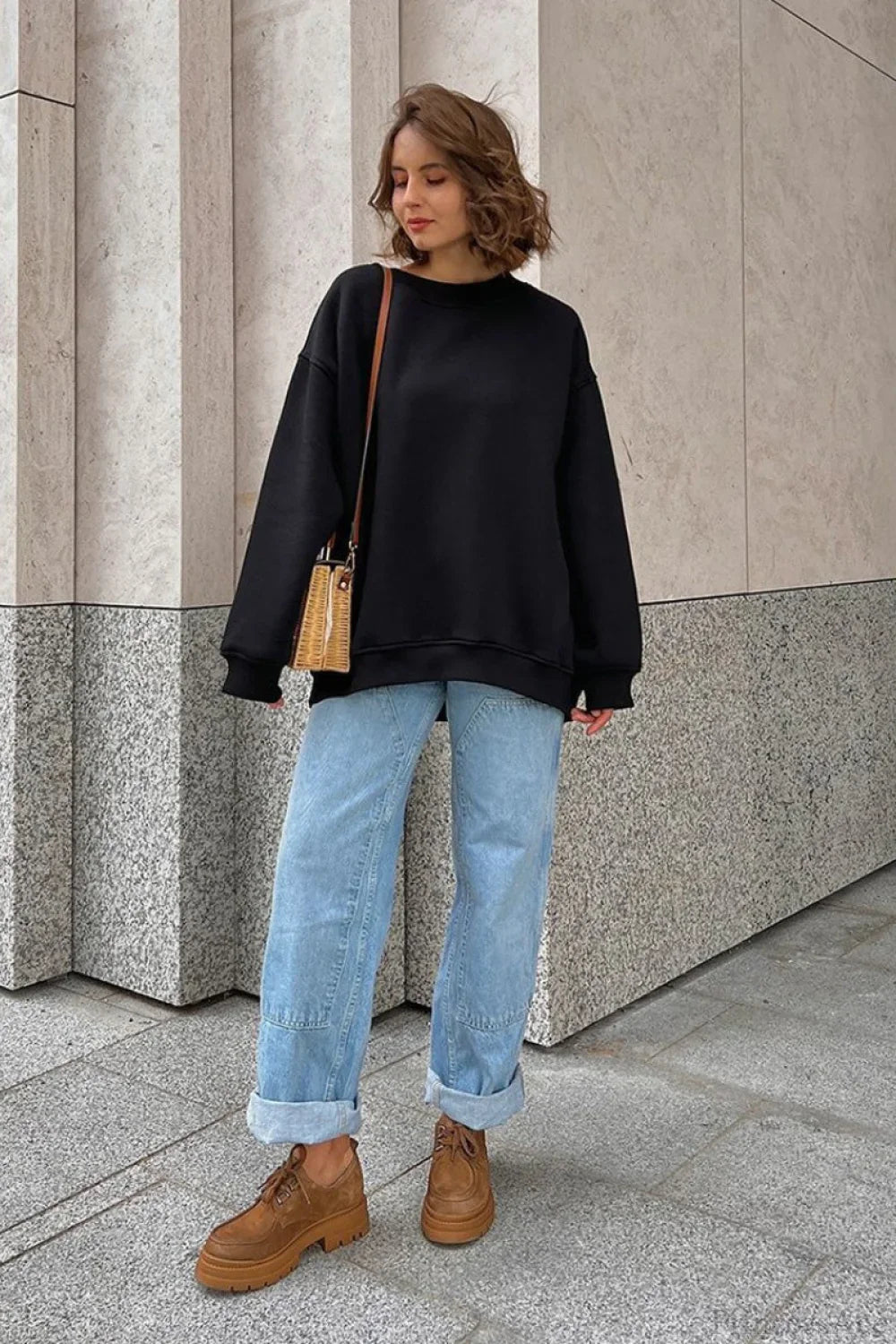 Minimalist Solid Crew Neck Oversize Sweatshirt