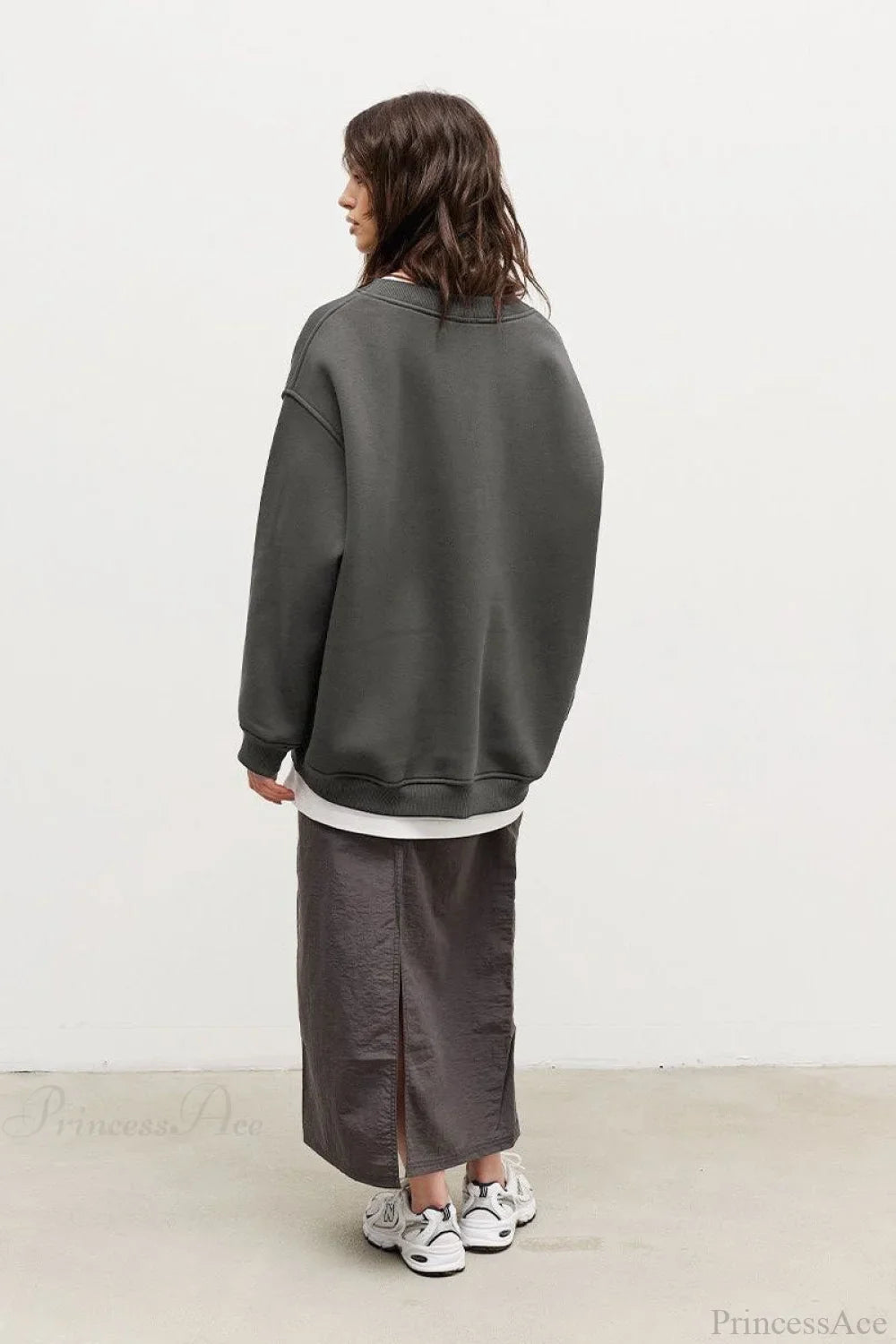 Minimalist Solid Crew Neck Oversize Sweatshirt