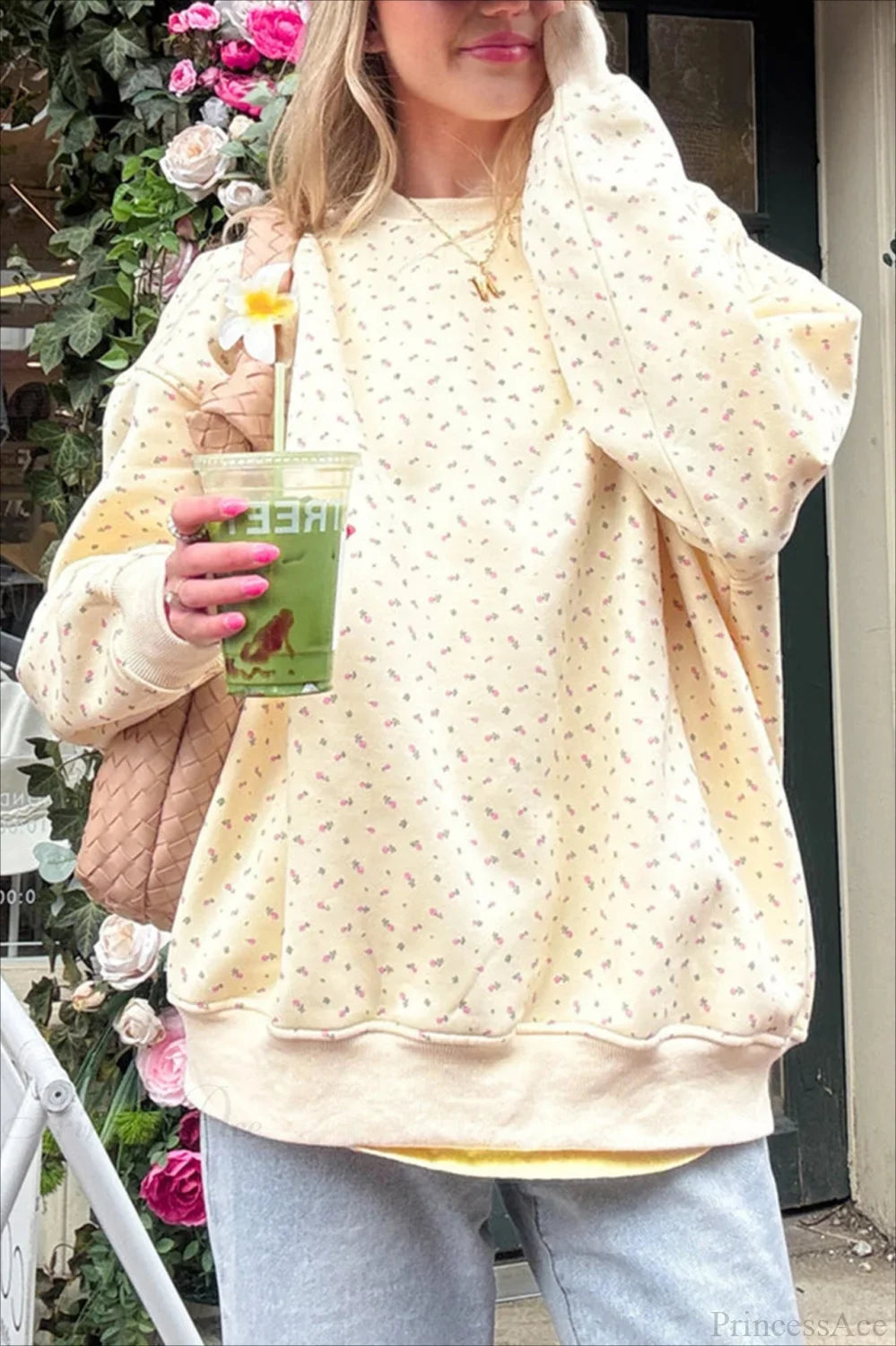 Felpa carina a girocollo con fantasia a pois e senza chiusura