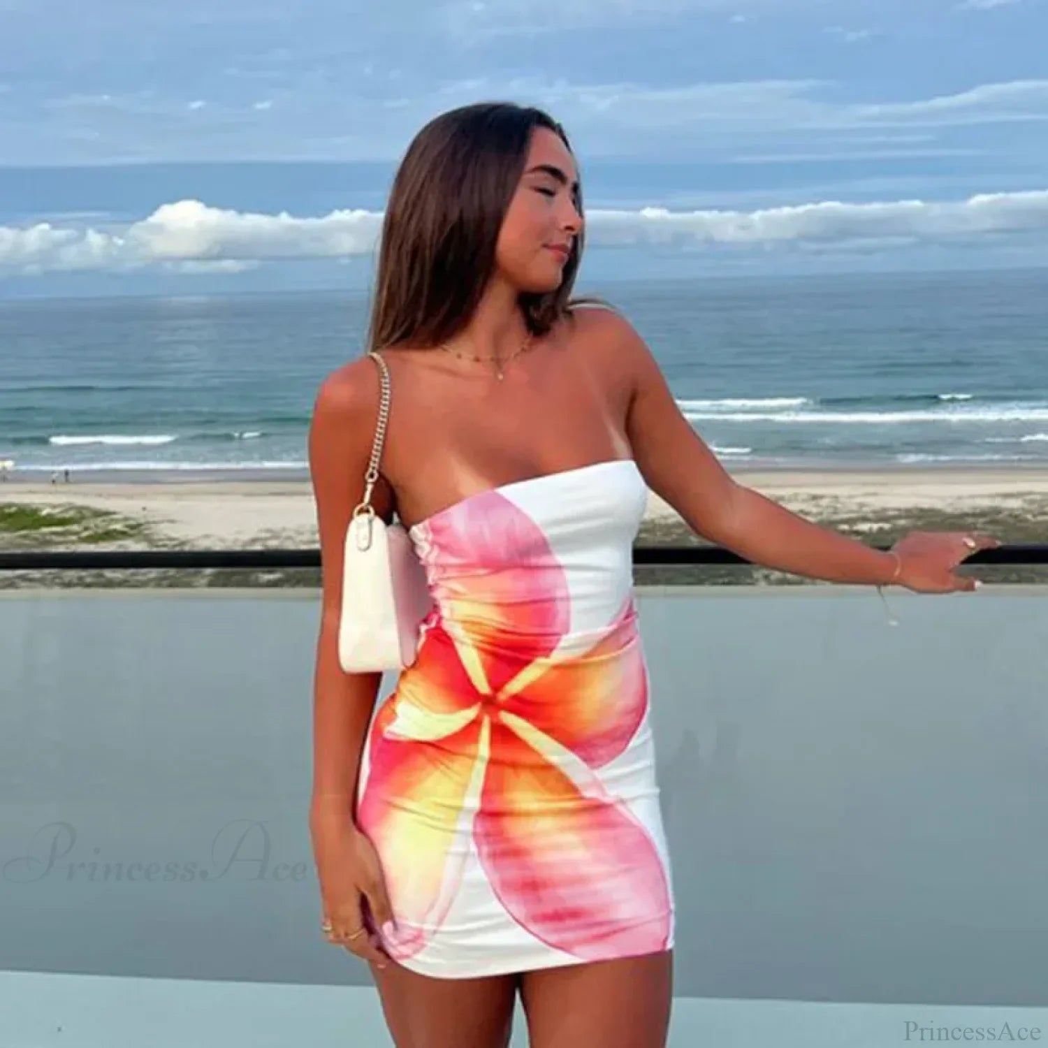 Vestido mini ajustado sin tirantes para vacaciones, de cuerpo delgado