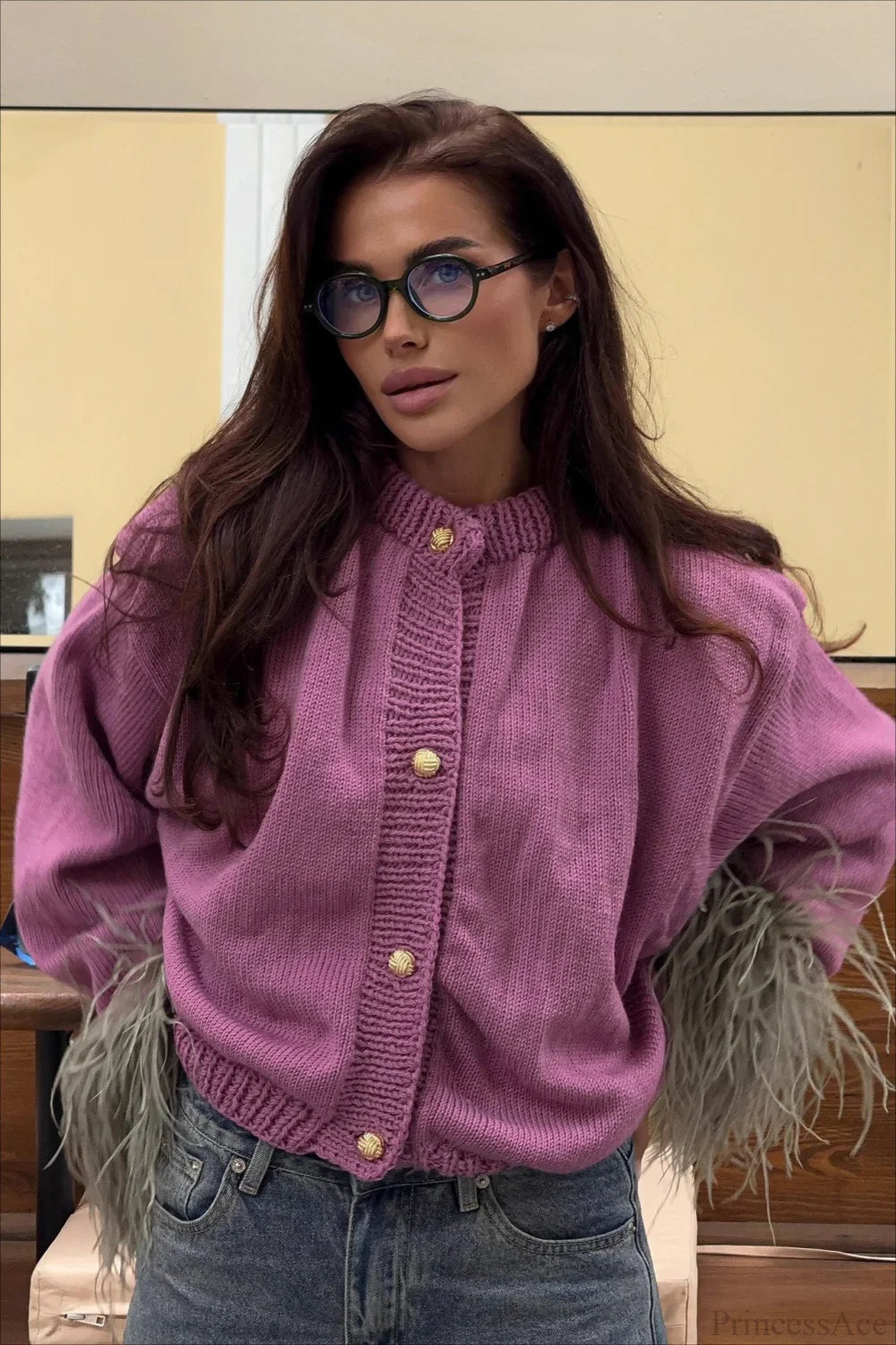 Maglione Viola Corto con Polsini Morbidi a Pannelli