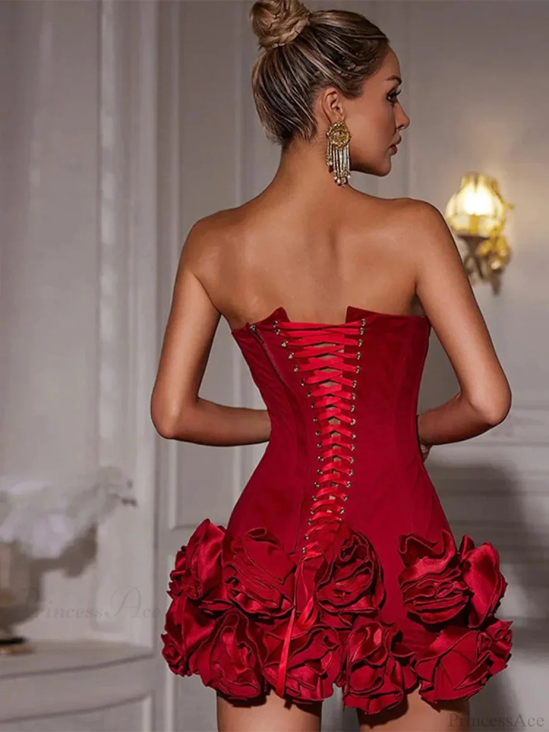 Vestito Mini da Festa con Fiore 3D e Fascia a Spina di Pesce Rossa