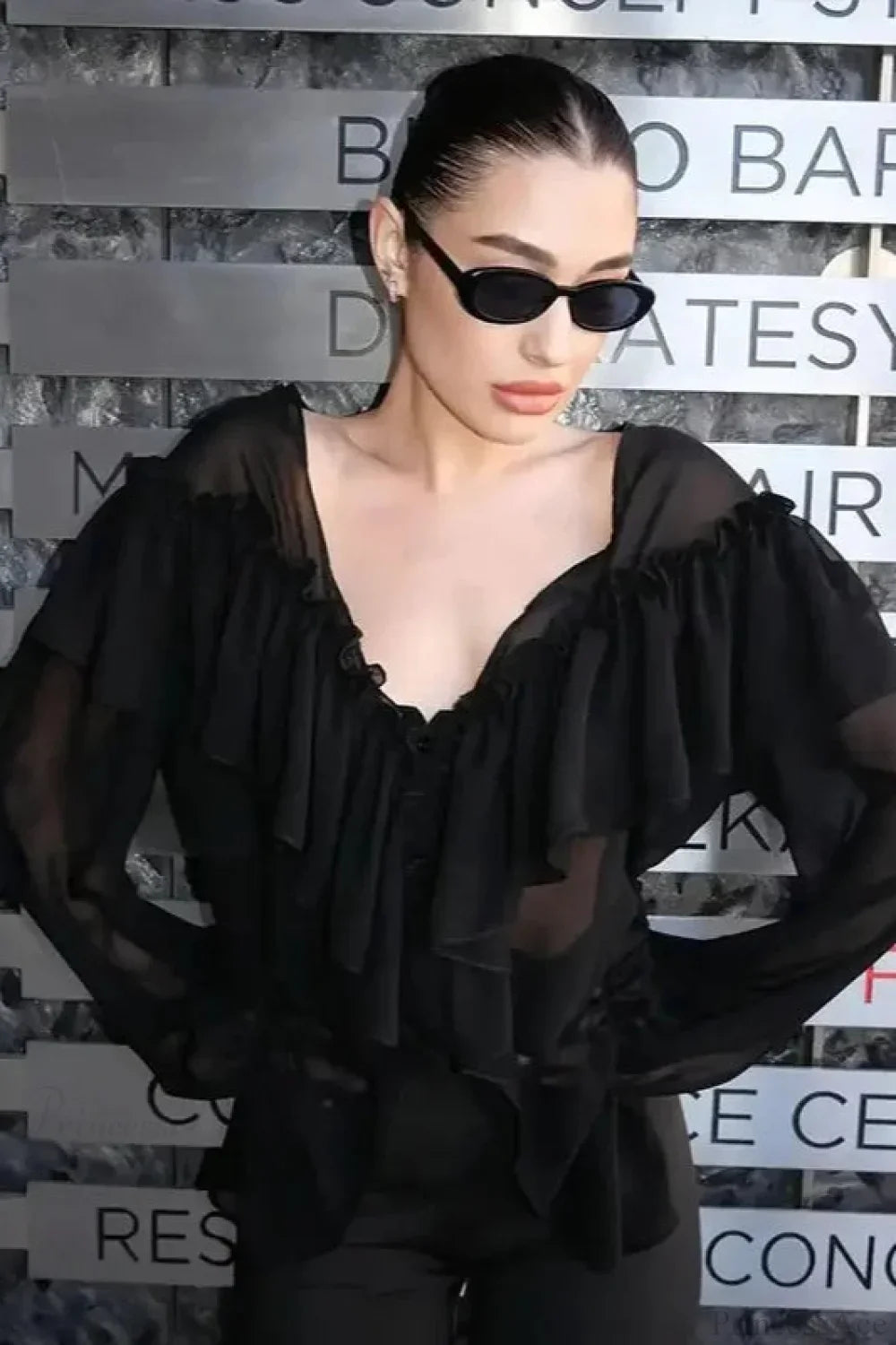 Svůzná halenka s netopýřími rukávy, dlouhými rukávy a odhalenými rameny v jednobarevném provedení