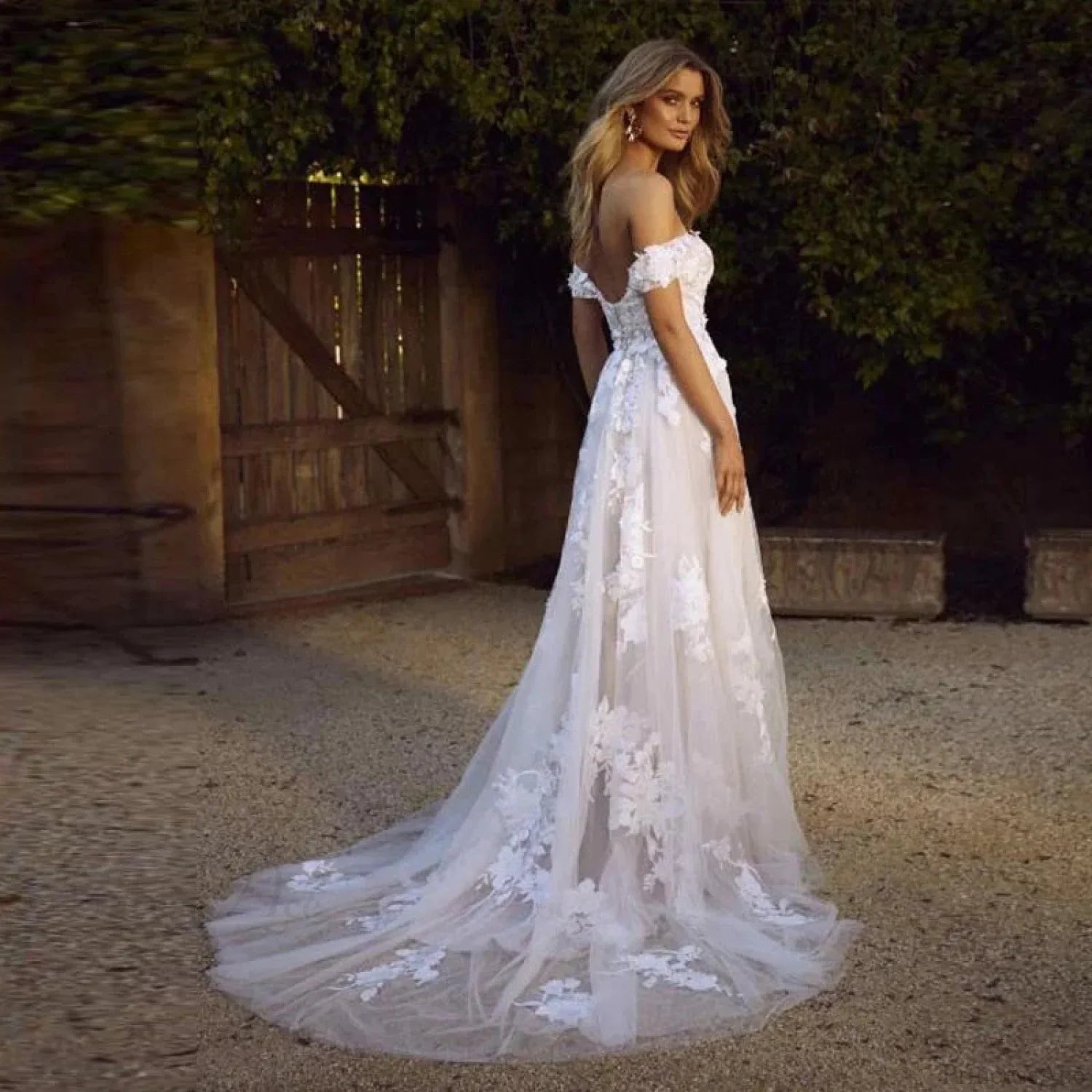 Vestido de novia corto vintage sin tirantes