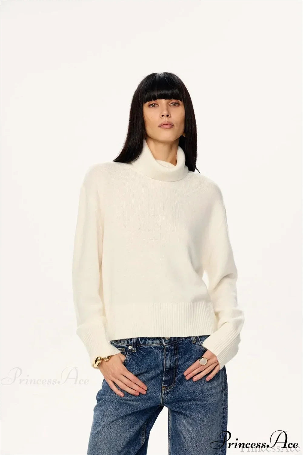 Soft Lazy-Style Turtleneck Short Pullover Sweater