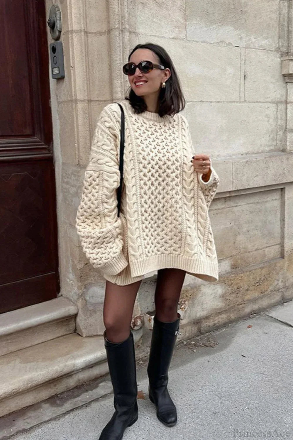 Maglione largo a girocollo con maniche a lanterna Solid