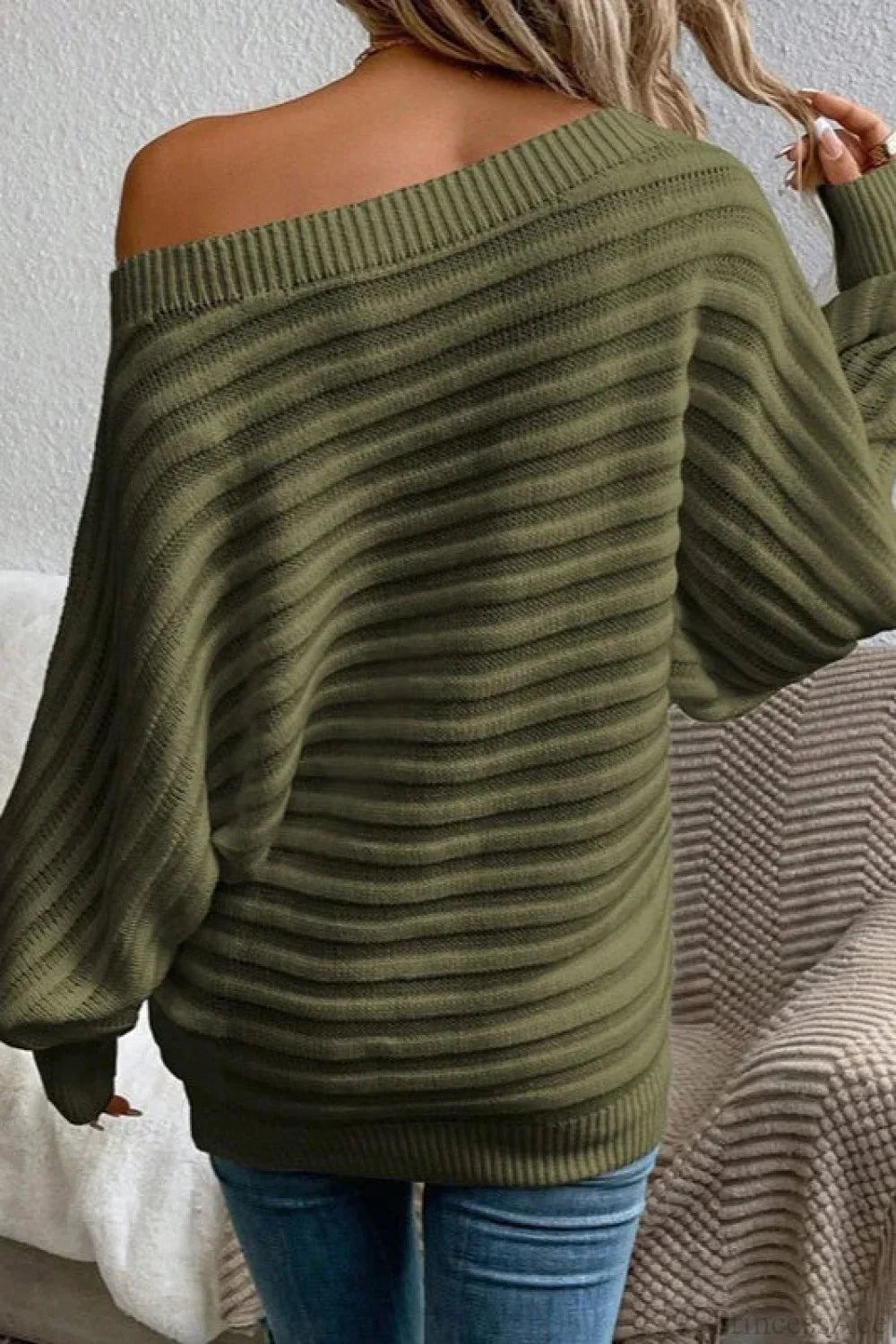 Solid Off-the-Shoulder Batwing Sleeve Sweater