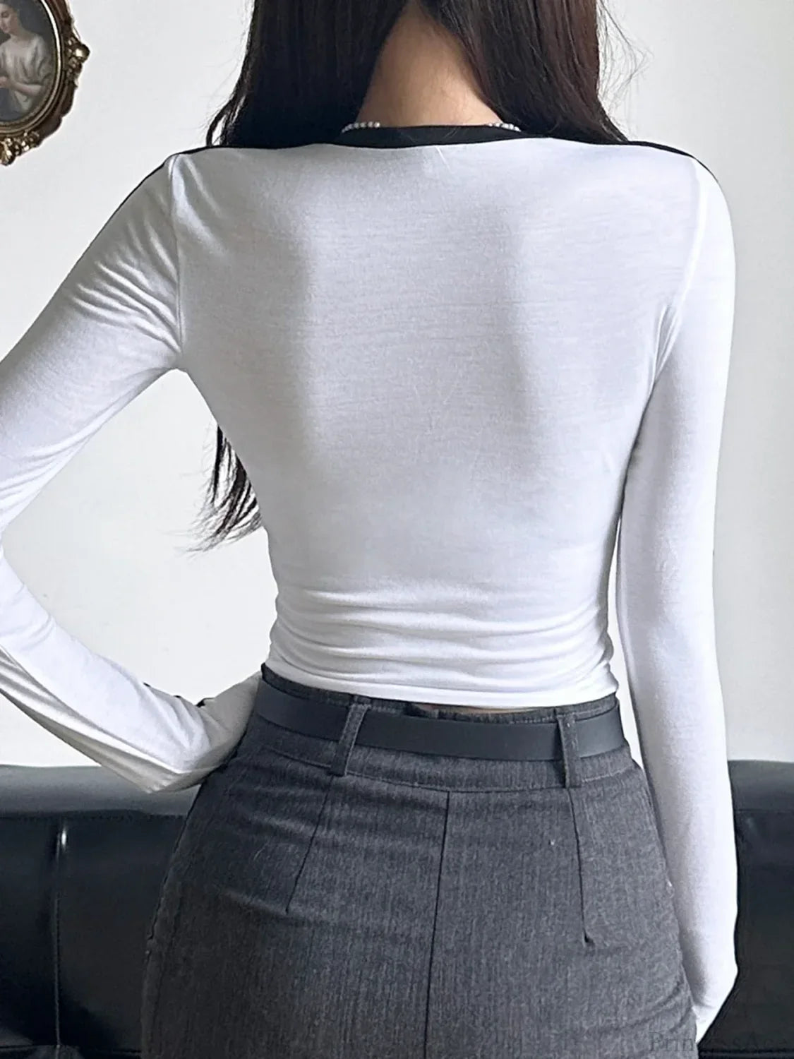 Sporty Contrast Color Cropped O-Neck Long Sleeve Knit Top