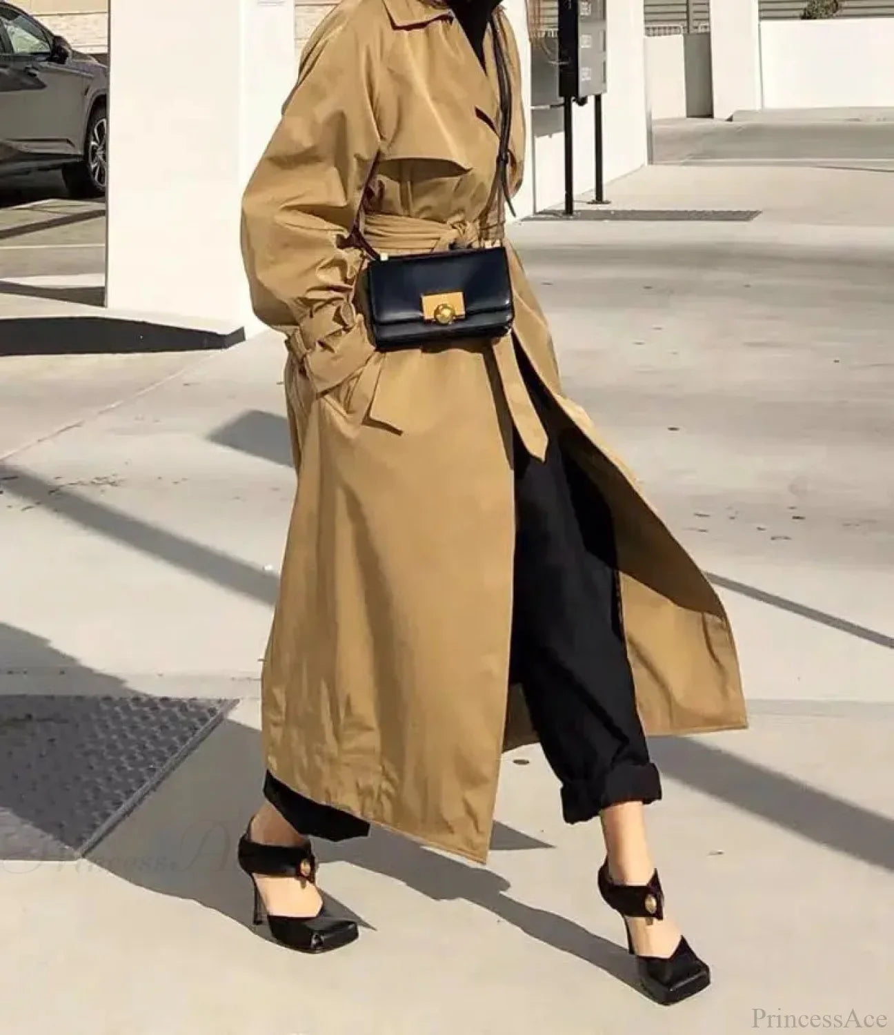 Čtvercové myslové pumpy středověké vysoké podpatky