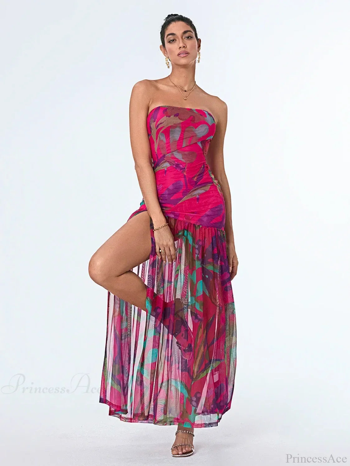 Vestido floral sin tirantes con abertura alta y dobladillo de malla