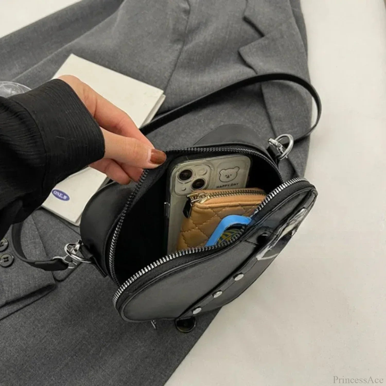 Y2K Rivet Heart-Shaped Crossbody Bag