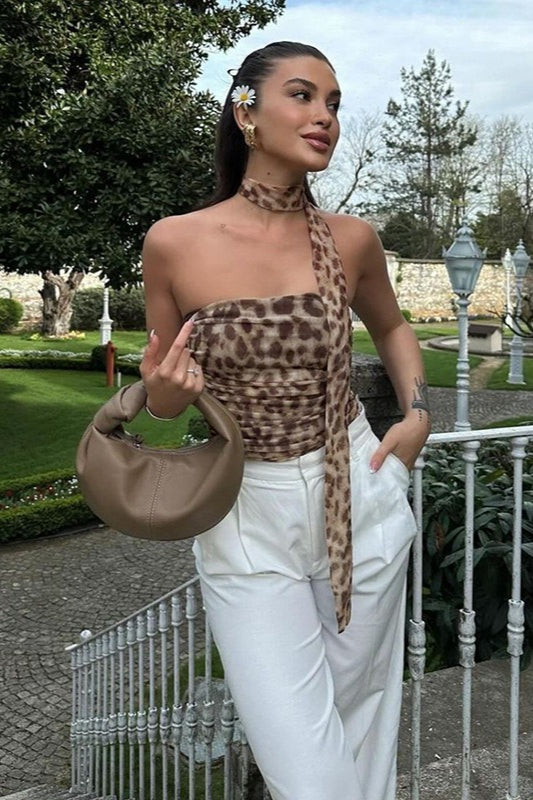 Trikotový krátký top s leopardím vzorem