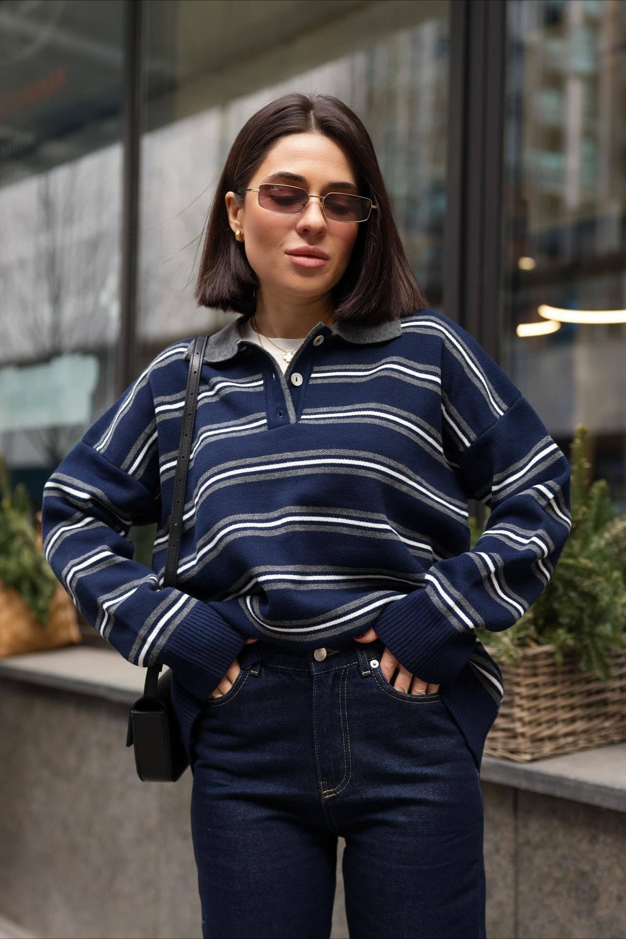 Striped Knit Pullover Collared Loose Sweater
