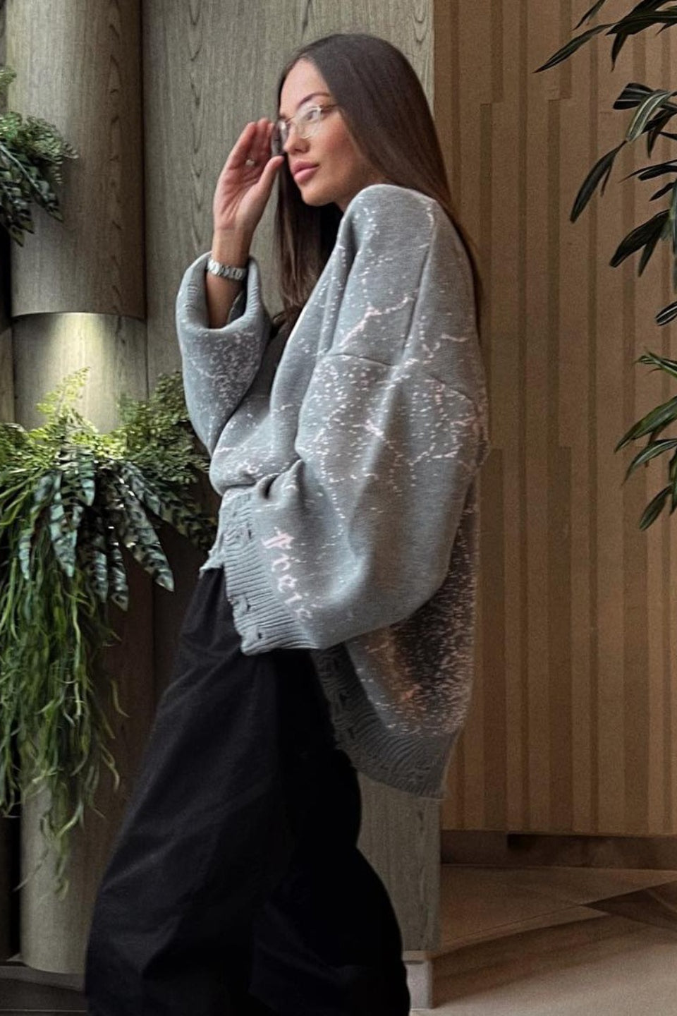 Contrast Letter Knit Pullover Sweater