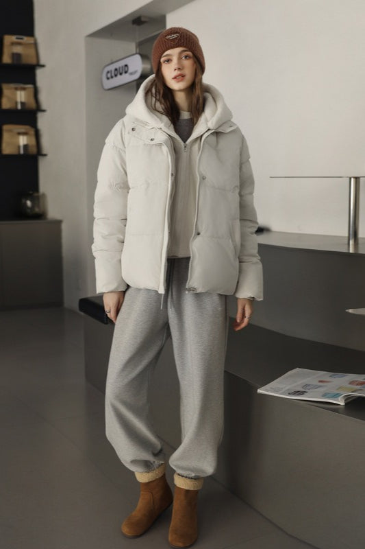 Steppjacke mit Besatz aus Kunstpelz, kurz geschnitten