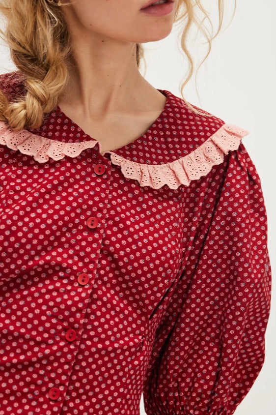 Retro minišaty s puntíky, límečkem Peter Pan a nabíranými rukávy