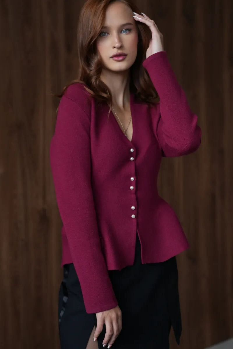 Cárdigan de punto ajustado con volante en el dobladillo y mangas largas