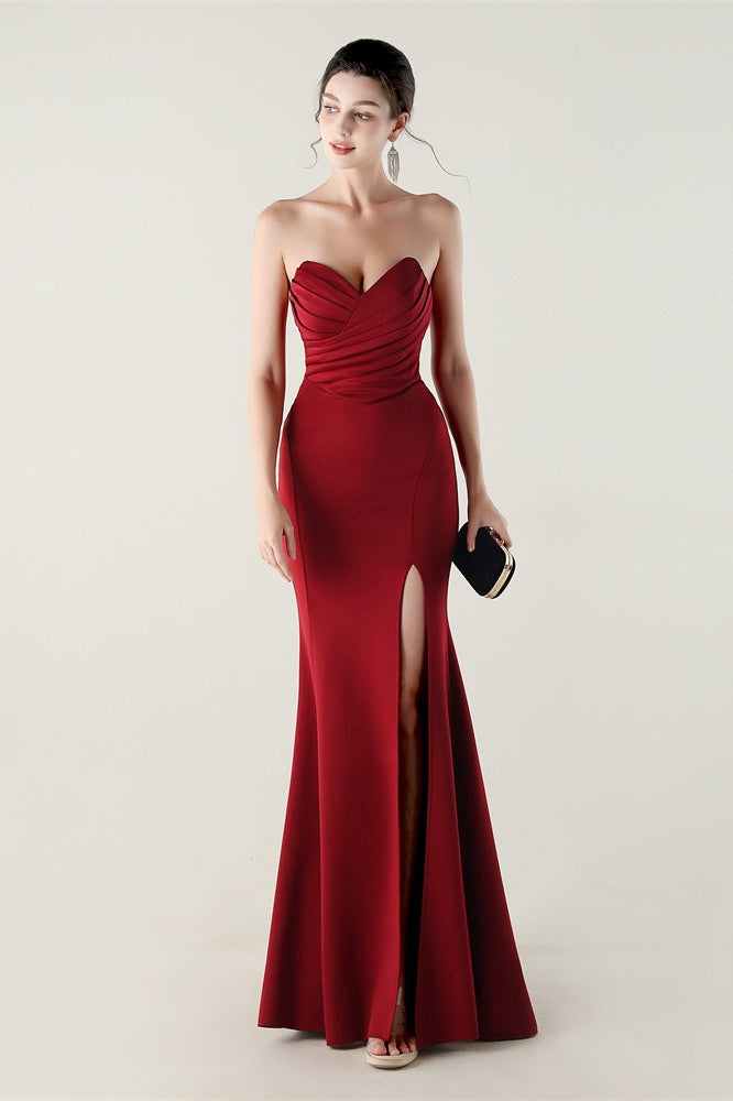 Vestido de fiesta plisado con escote corazón sin tirantes
