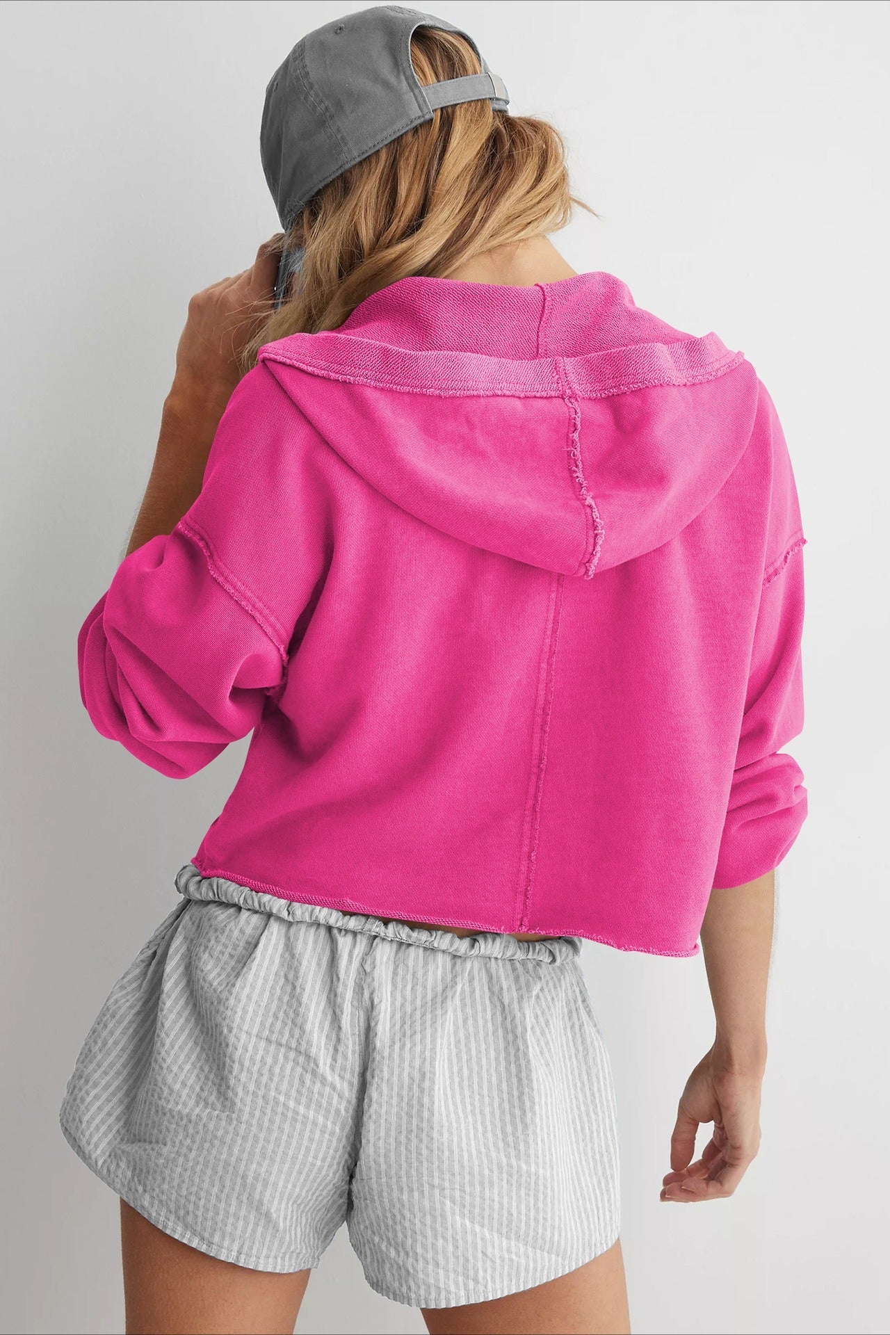 Moletom Chic Relaxado com Gola V Lisa