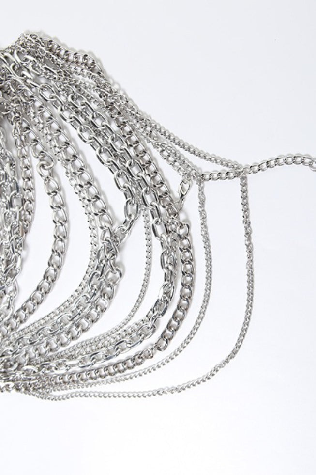 Top elegante in metallo con catena, senza schienale e con ritaglio, modello canottiera