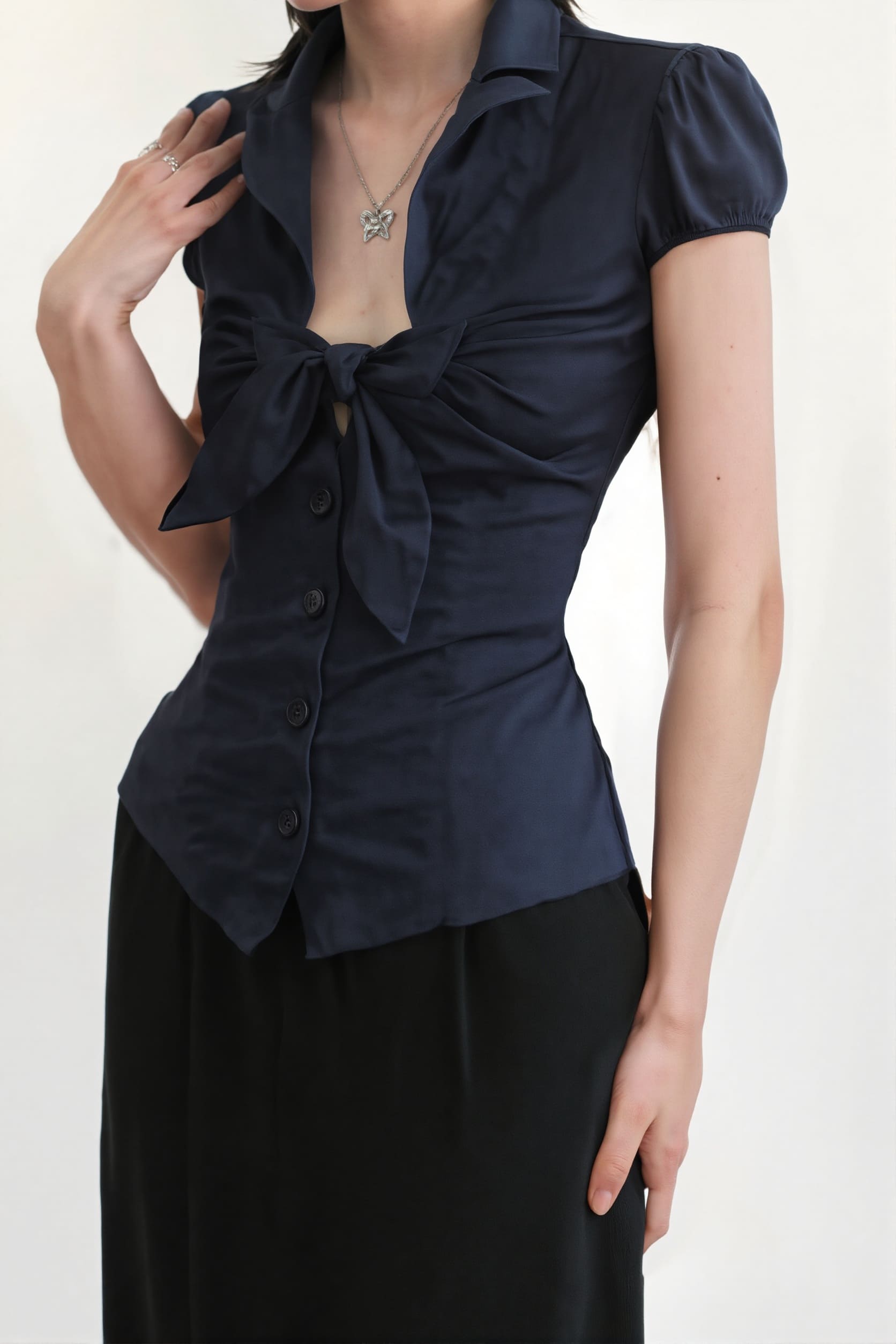 Commuter Preppy Bow Tie Button Down Blouse