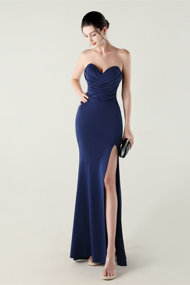 Vestido de fiesta plisado con escote corazón sin tirantes