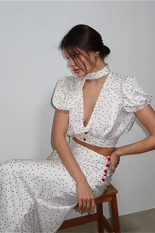 Maxi-Zweiteiler mit V-Ausschnitt und Tupfenmuster