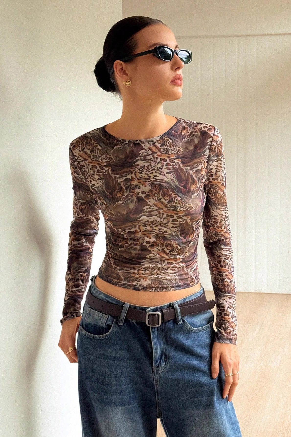 Mesh Sheer Leopard Print Slim Fit Long Sleeve Tee