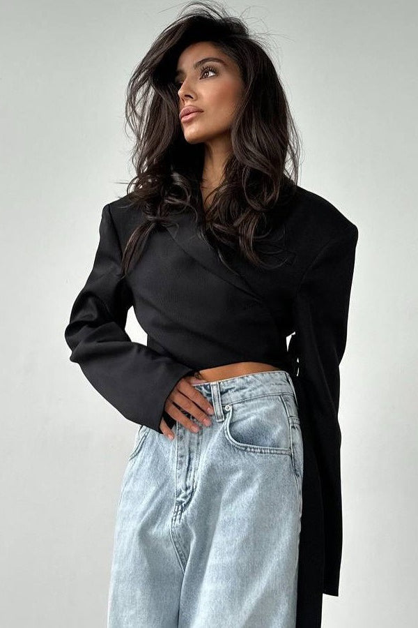 Blazer de color sólido con cuello atado