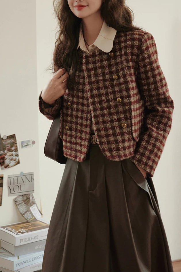 Chaqueta antigua de cuadros con un solo botón