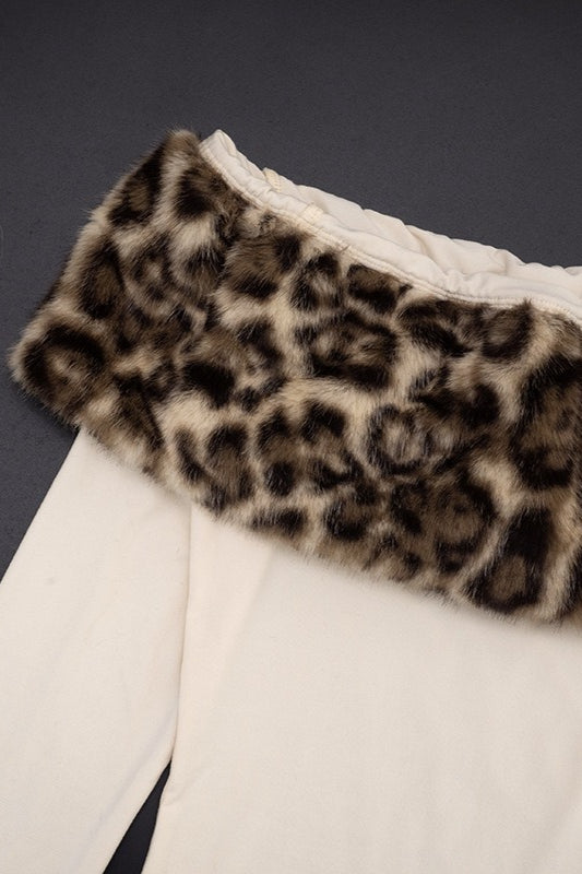 Sexy asymmetrisches flauschiges Langarmshirt mit schulterfreiem Ausschnitt