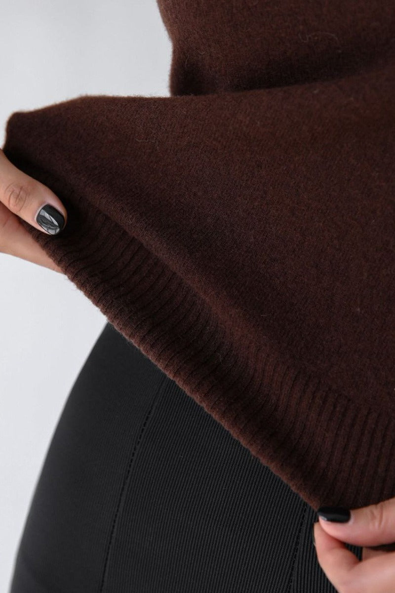 Schlankes Rollkragen-Strickoberteil