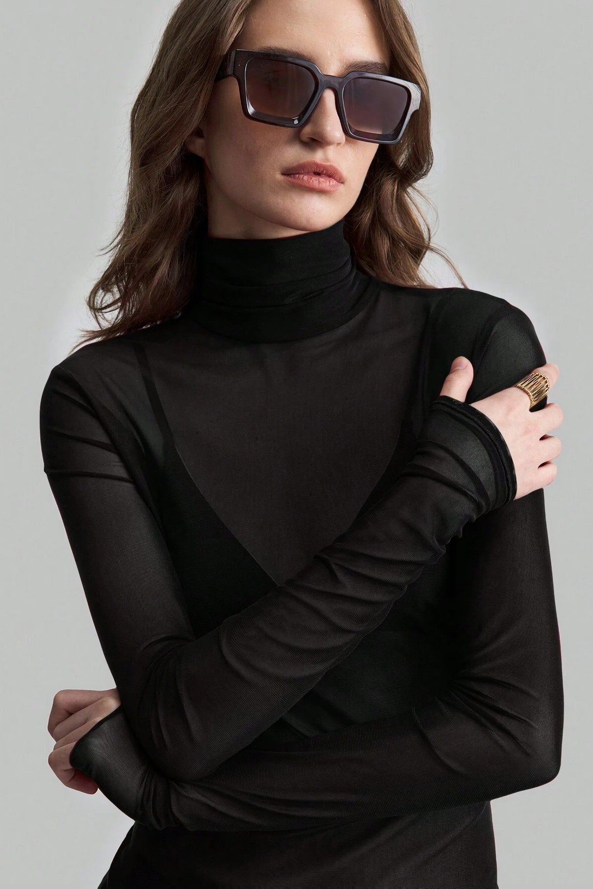 Tričko s dlouhým rukávem, úzké, s pevně stojícím límcem a síťovinou jednobarevné