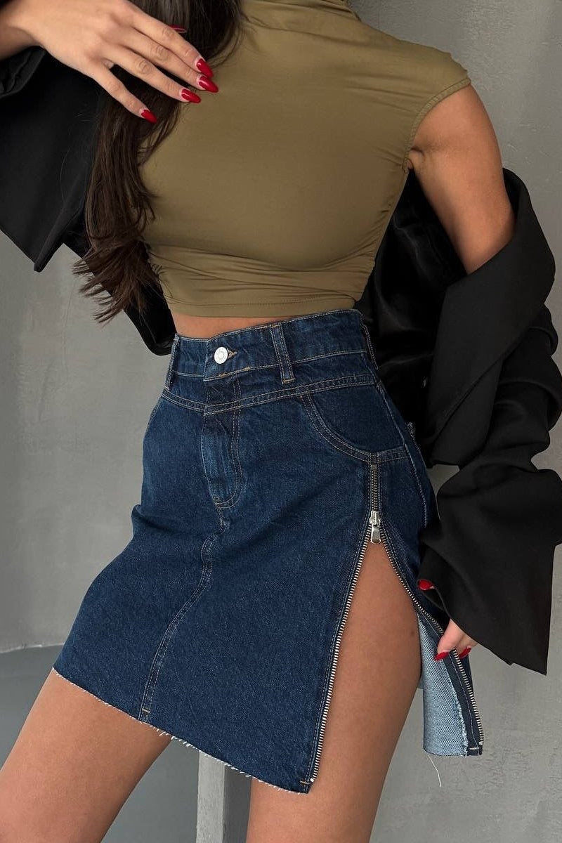 Asymmetrischer Jeansrock mit weitem Schnitt, Mini