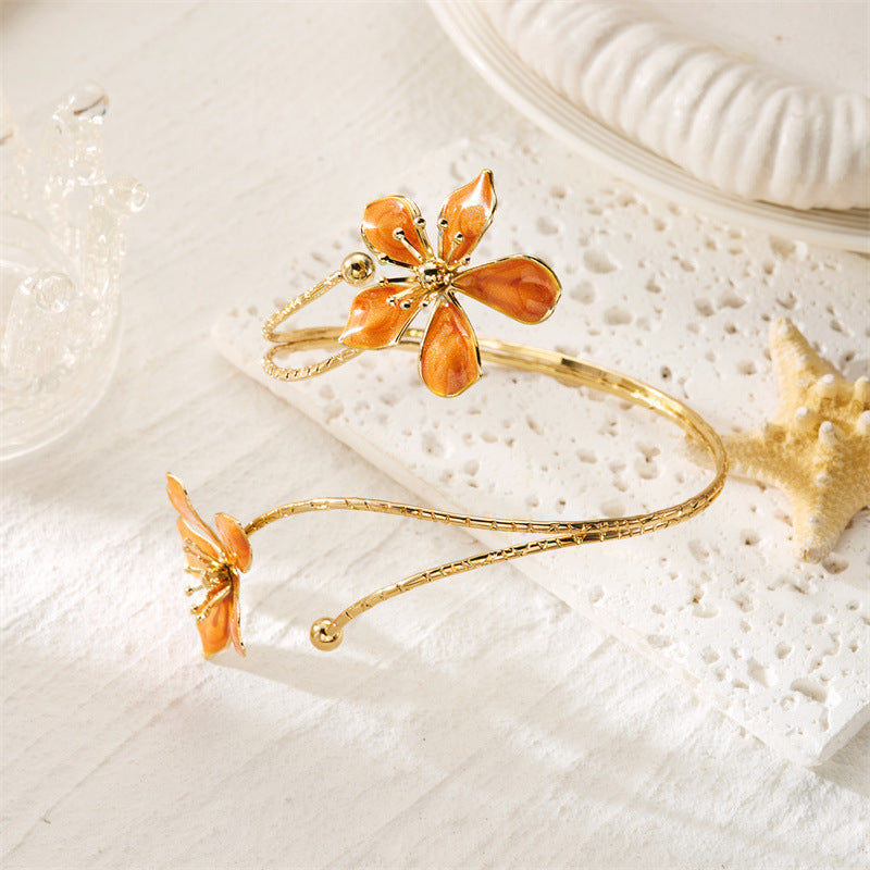 Oil Dripping Flower Open Bracelet