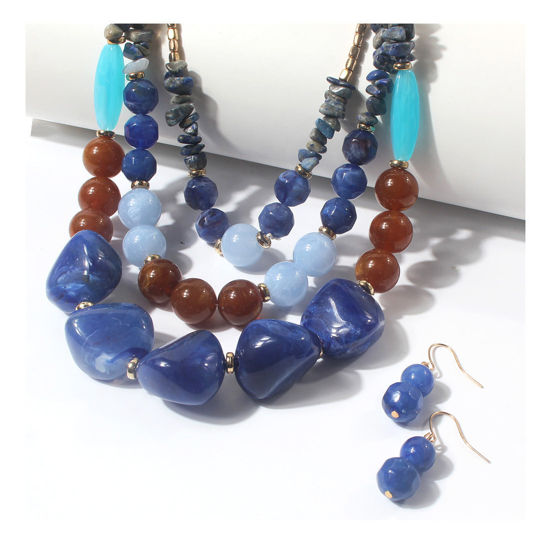 Collana a più strati con grandi perle bicolore