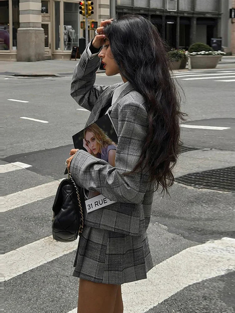 Ensemble de bureau deux pièces à col à revers plissé à carreaux rétro
