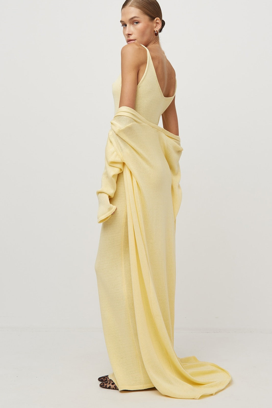 Ensemble deux pièces moulant en tricot de coton à col en V profond