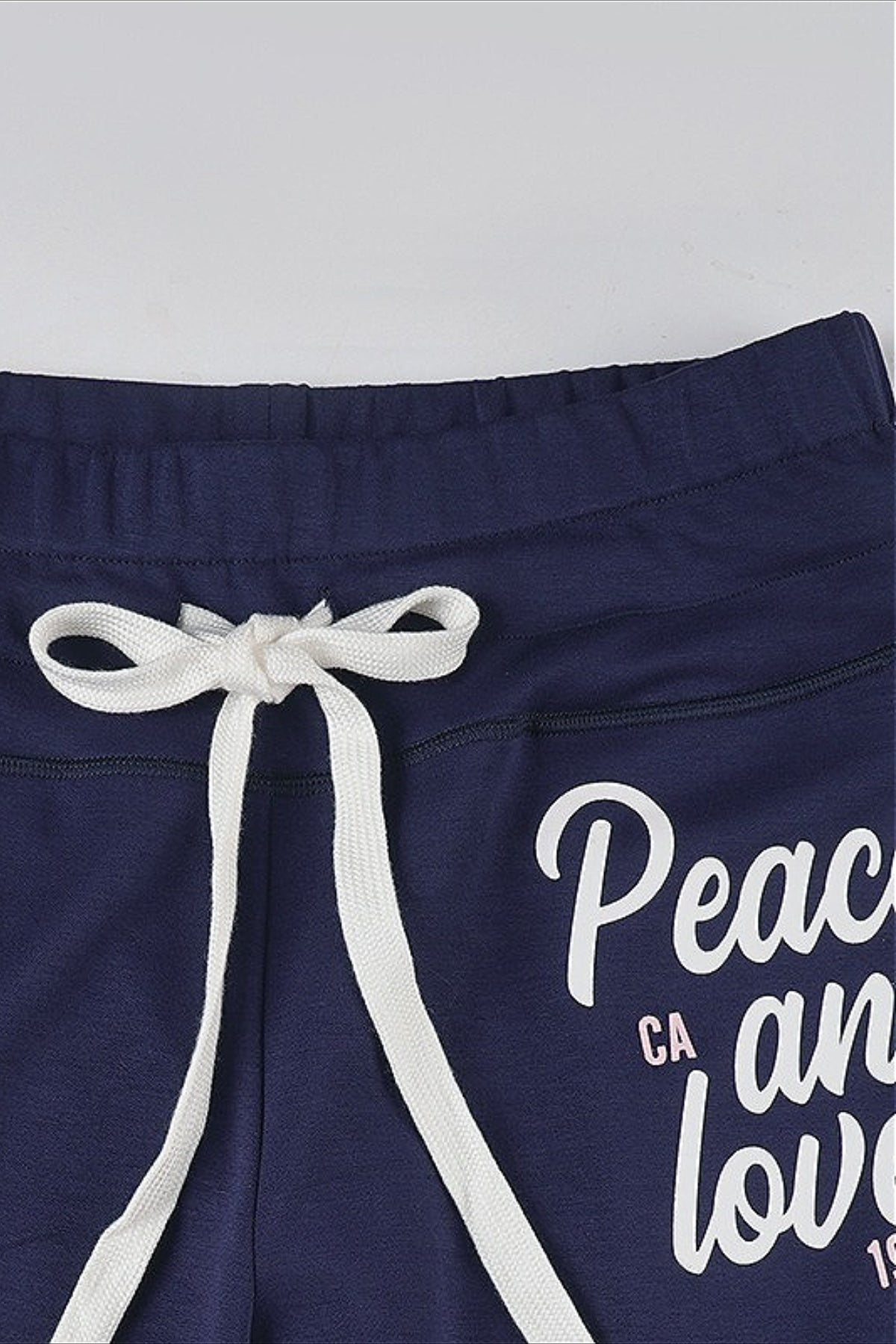 Chic Contrast Letter Print Elastic Loose Straight Pants