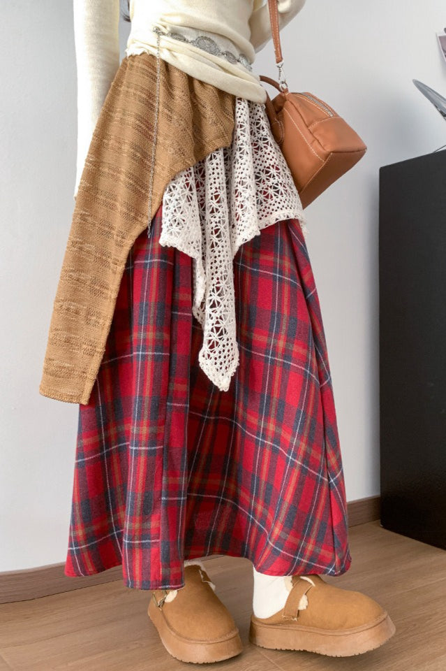 Asymmetric Lace Panel Plaid Skirt
