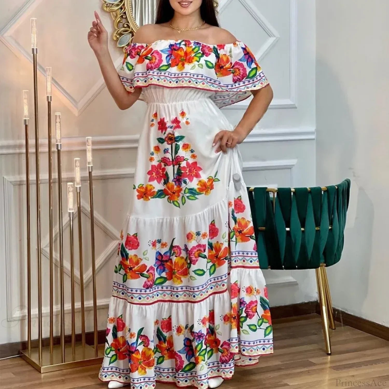 Boho Maxikleid mit Blumenmuster, Carmen-Ausschnitt und Volants