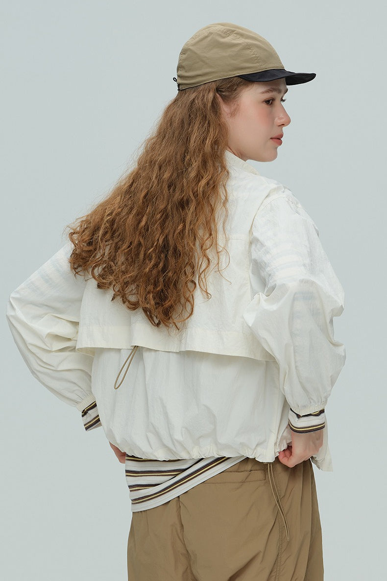 Wasserdichte leichte Jacke für Wandern, Laufen und Sport im Freien