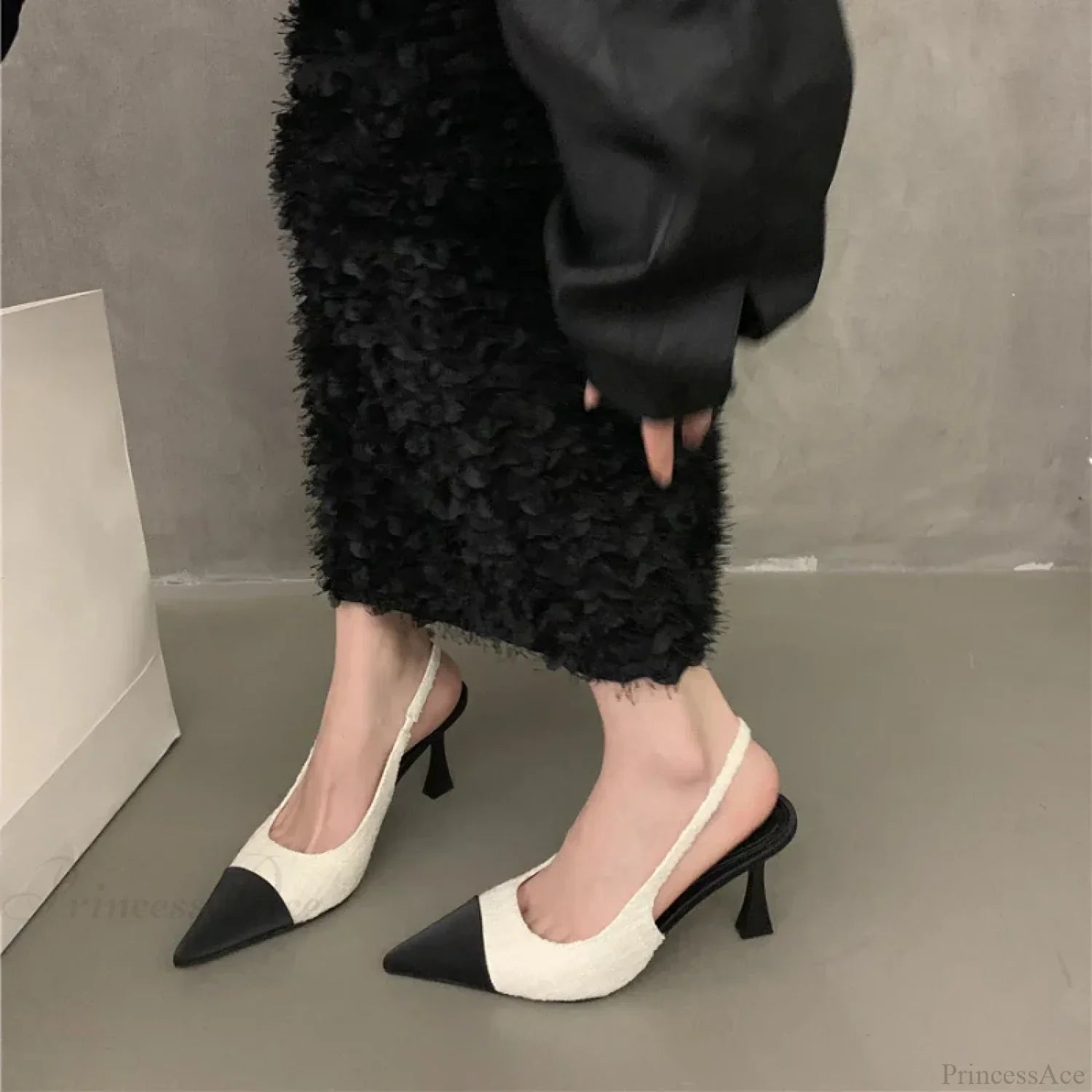 Casual Fashion Shallow Pointed Solid Color Sexy Elegant Comfortable Low Heel Pump